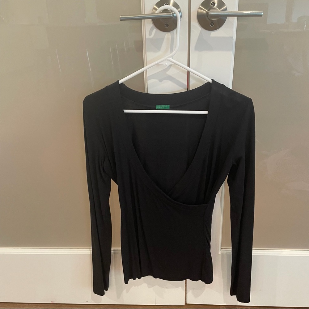 United Colors Of Benetton Black Long Sleeve Surplice Top